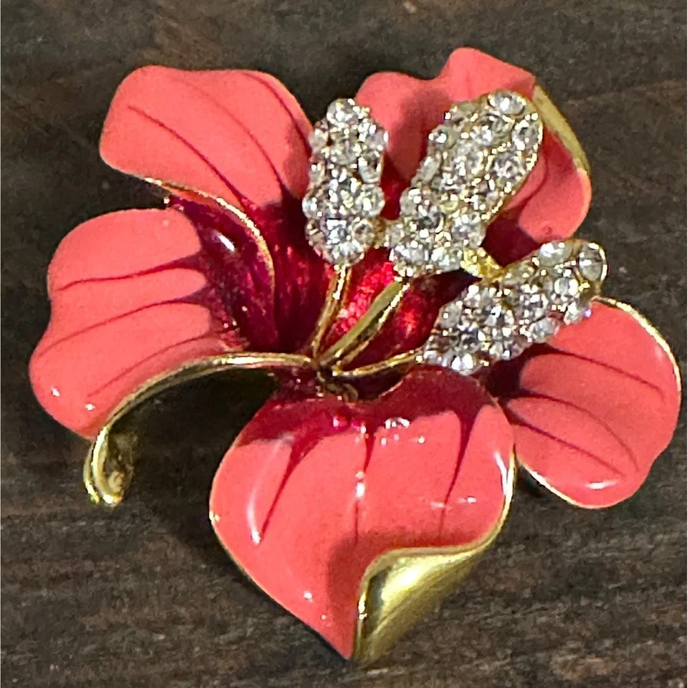 Vtg Hibiscus Flower Brooch Coral Pink Red Enamel Rhinestone Gold Tone Floral Pin
